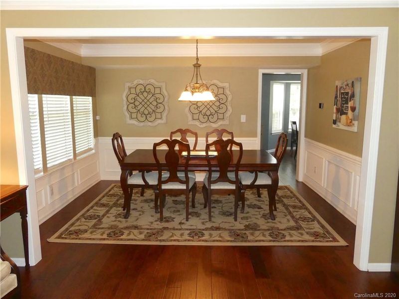 3002 Firewood Dr, Matthews, NC 28105