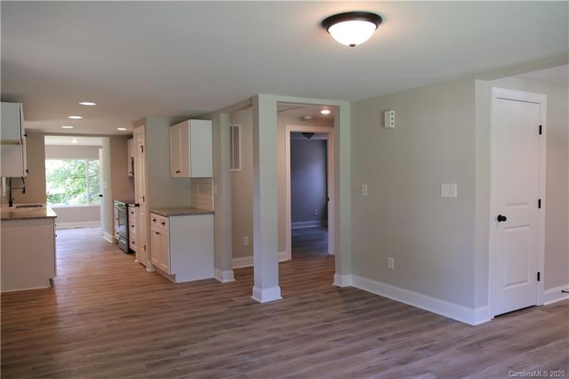 105 Vance St, Mount Holly, NC 28120