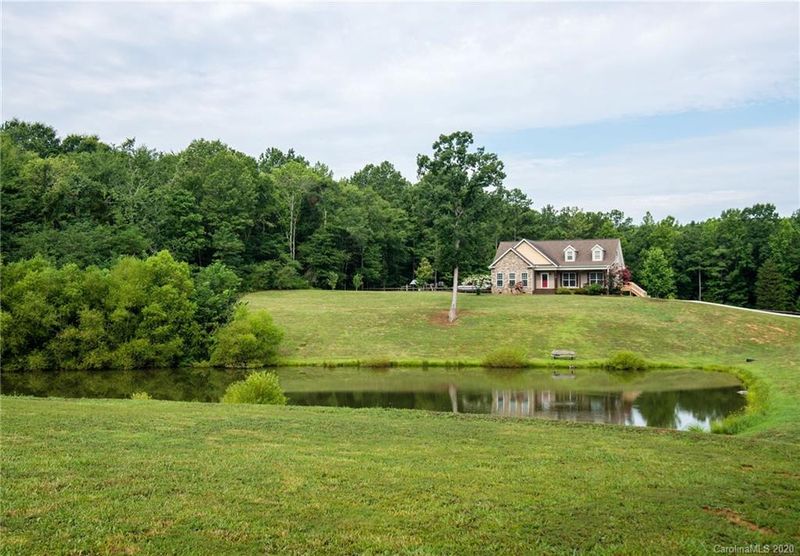 725 Hawley Rd, Mcconnells, SC 29726