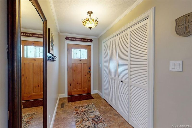 663 Charles Ln, Rock Hill, SC 29730