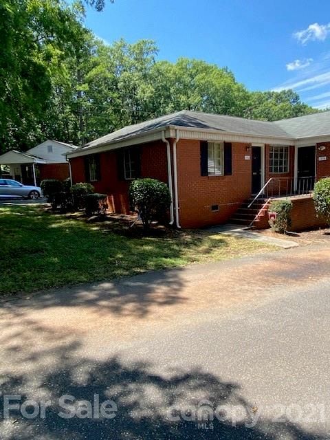 1916 Dickens Ave, Charlotte, NC 28208