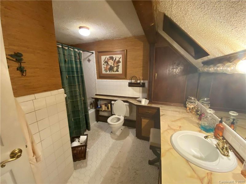 137 Burris St, Wingate, NC 28174