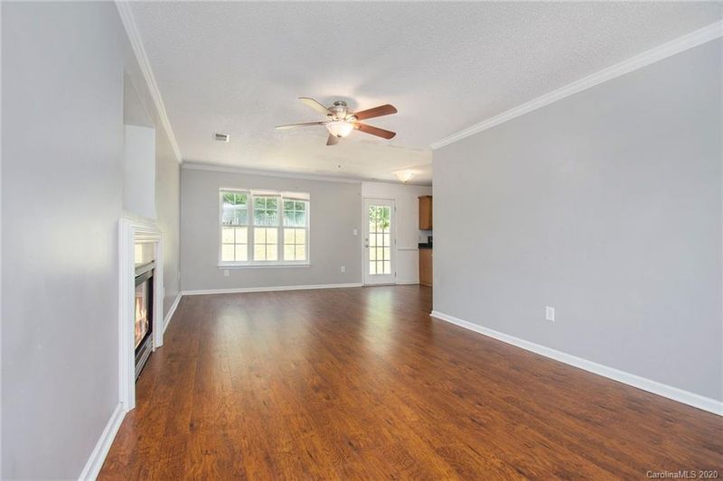 6816 Alydar Ct, Charlotte, NC 28216
