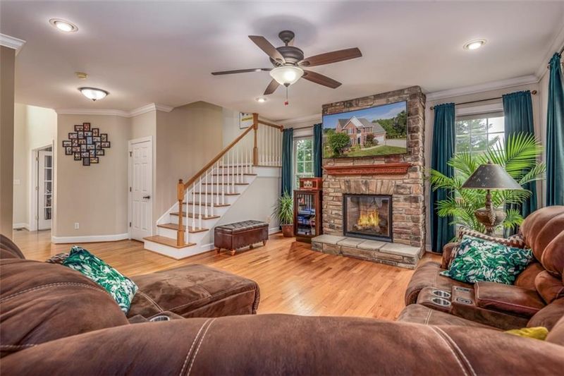 1115 Daisy Ln #na, Hickory, NC 28602