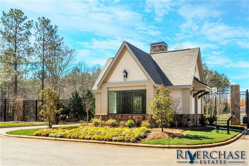 6166 Chimney Bluff Rd, Lancaster, SC 29720