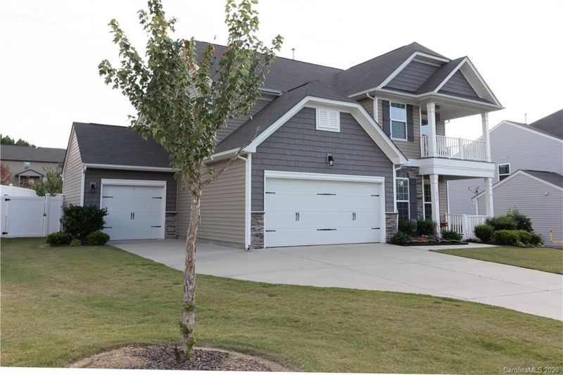 234 Hydrangea Dr, Clover, SC 29710