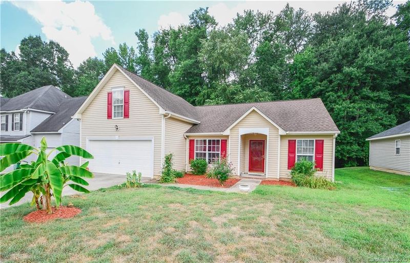 10629 Gold Pan Rd, Charlotte, NC 28215