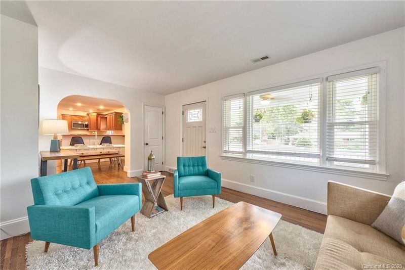 2711 Palm Ave, Charlotte, NC 28205