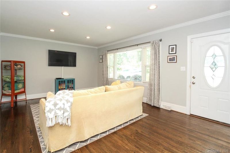 3918 Glenstar Ter, Charlotte, NC 28205