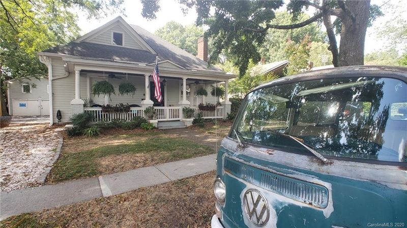 1323 Thomas Ave, Charlotte, NC 28205