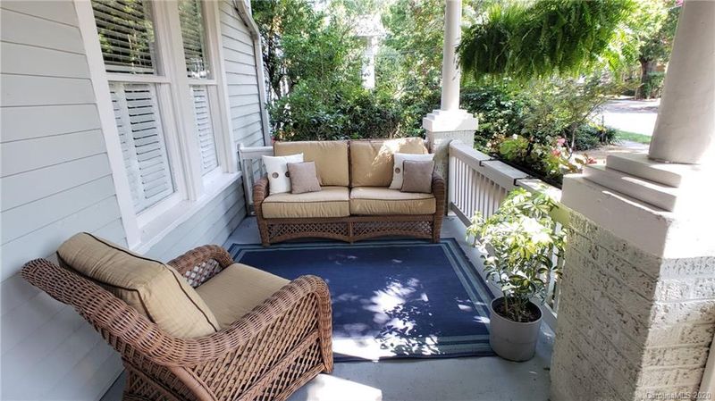 1323 Thomas Ave, Charlotte, NC 28205