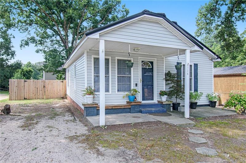 2114 Brantley Rd, Kannapolis, NC 28083