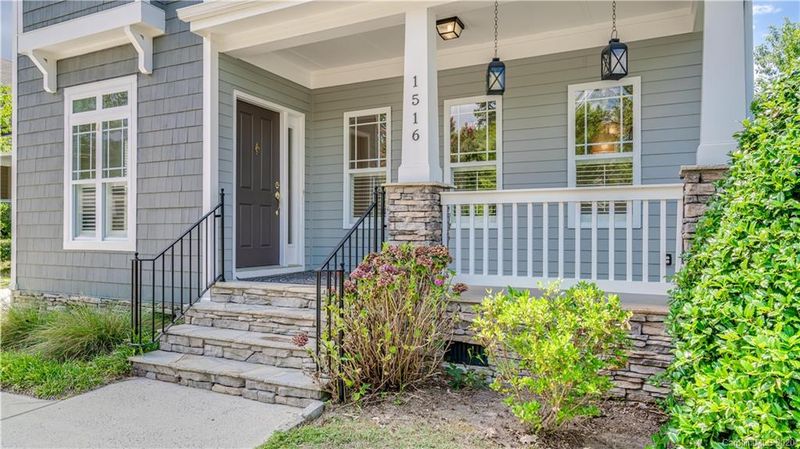 1516 Peak Ct, Tega Cay, SC 29708