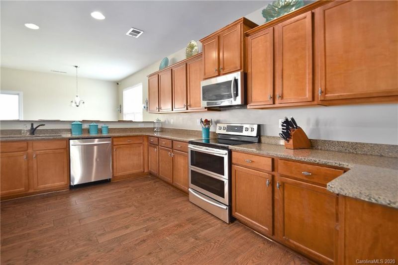 3300 Brackhill St, Davidson, NC 28036