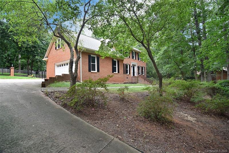 4416 Stryker Dr, Matthews, NC 28104