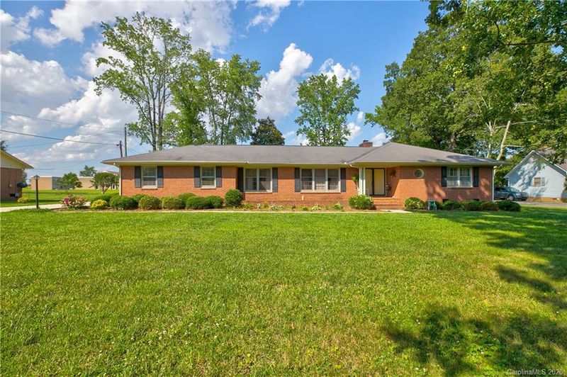1103 Arden Dr, Monroe, NC 28112