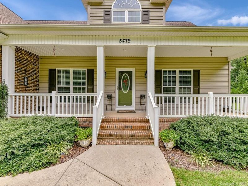 5479 Golf Course Rd, Great Falls, SC 29055