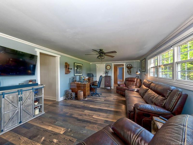 8700 Reed Mine Rd, Midland, NC 28107