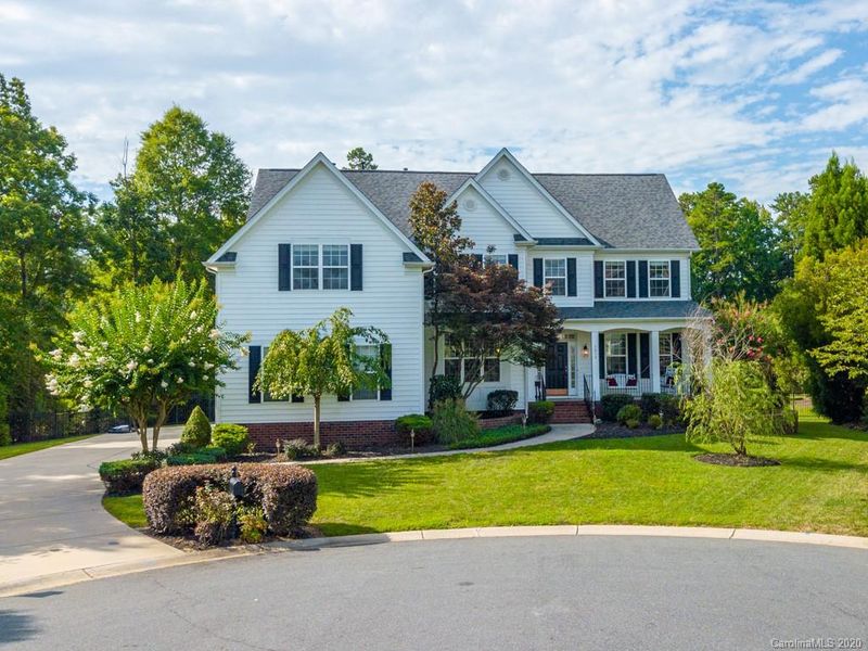 2015 Altara Ln, Matthews, NC 28104