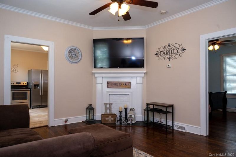 913 N Juniper Ave, Kannapolis, NC 28081