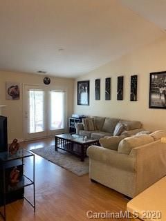 10657 Hill Point Ct, Charlotte, NC 28262