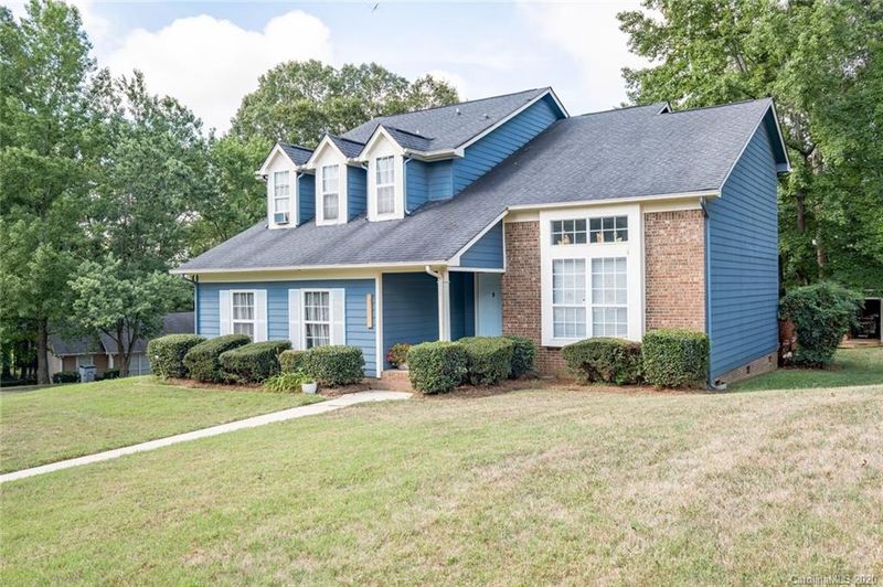 10901 Lassen Ct, Charlotte, NC 28214