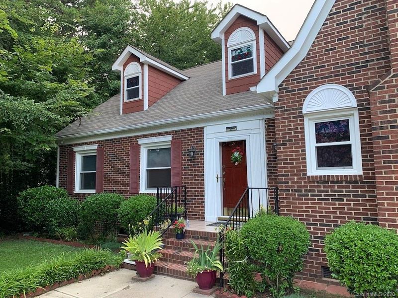 3703 Margaret Wallace Rd, Matthews, NC 28105