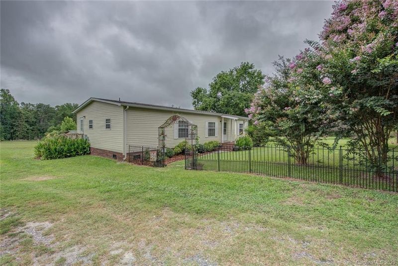 2685 Pats Rd, Clover, SC 29710