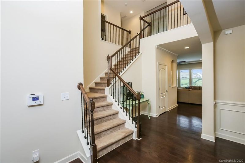 602 Blaise Ct, Matthews, NC 28104