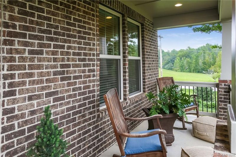 602 Blaise Ct, Matthews, NC 28104