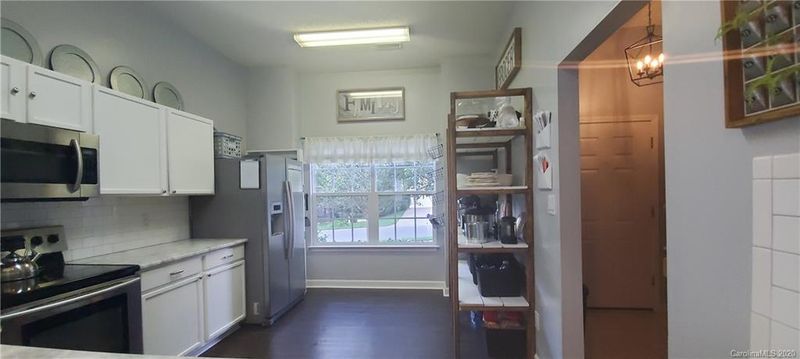 531 River View Dr, Lowell, NC 28098