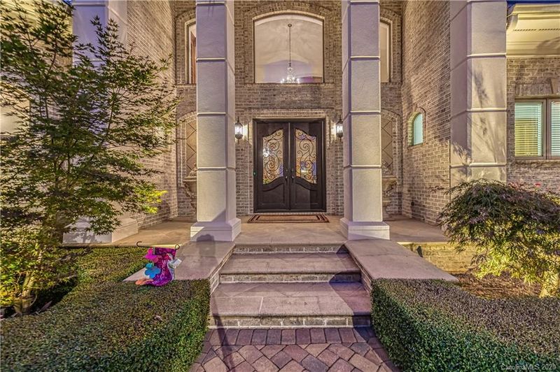 17529 Paradise Cove Ct, Cornelius, NC 28031
