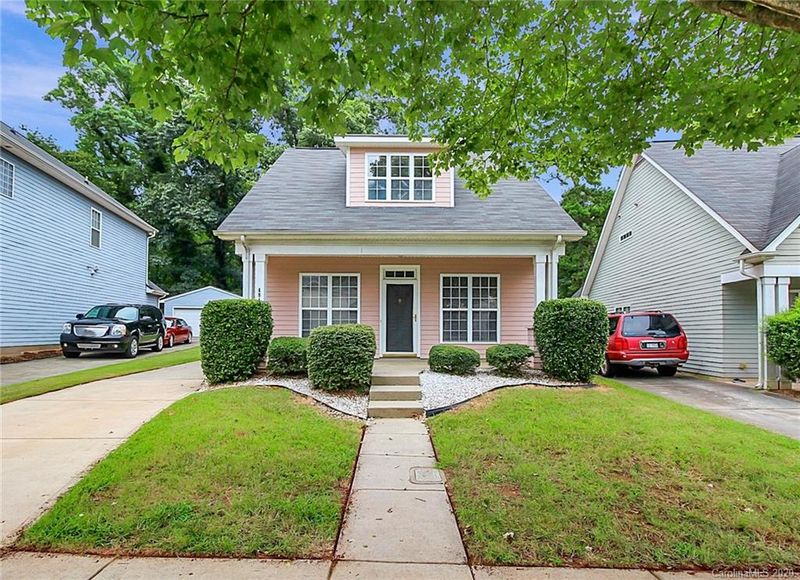 4819 Eaves Ln, Charlotte, NC 28215