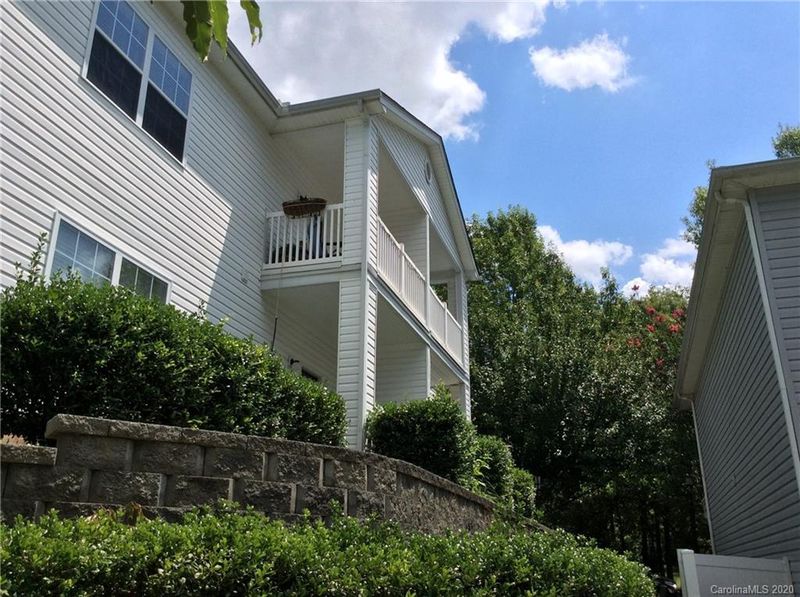 21150 Kimbrough Ln #B, Cornelius, NC 28031
