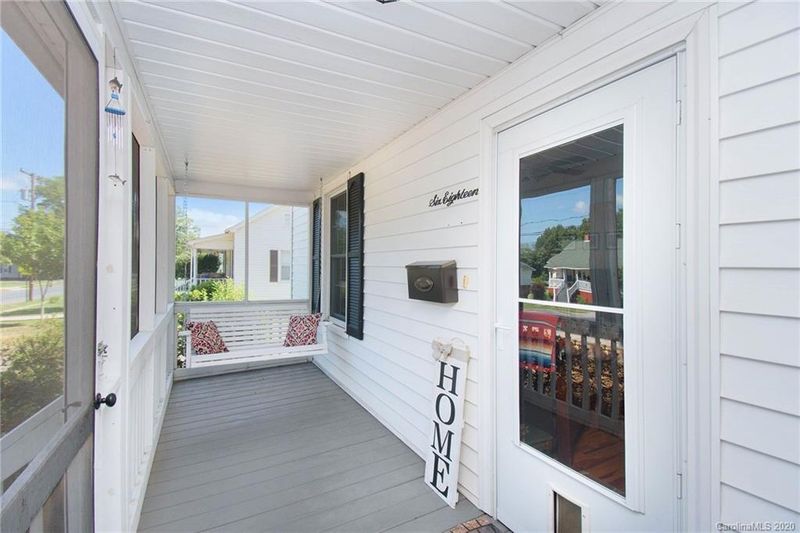 618 N Walnut St, Kannapolis, NC 28081