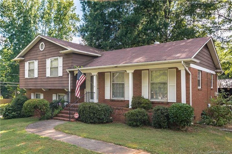6728 Reddman Rd, Charlotte, NC 28212