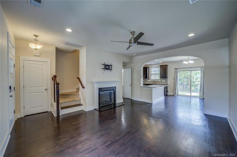 2555 Tranquil Oak Pl, Charlotte, NC 28206