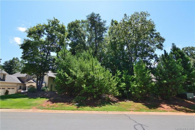 3245 Lake Pointe Dr #105, Belmont, NC 28012
