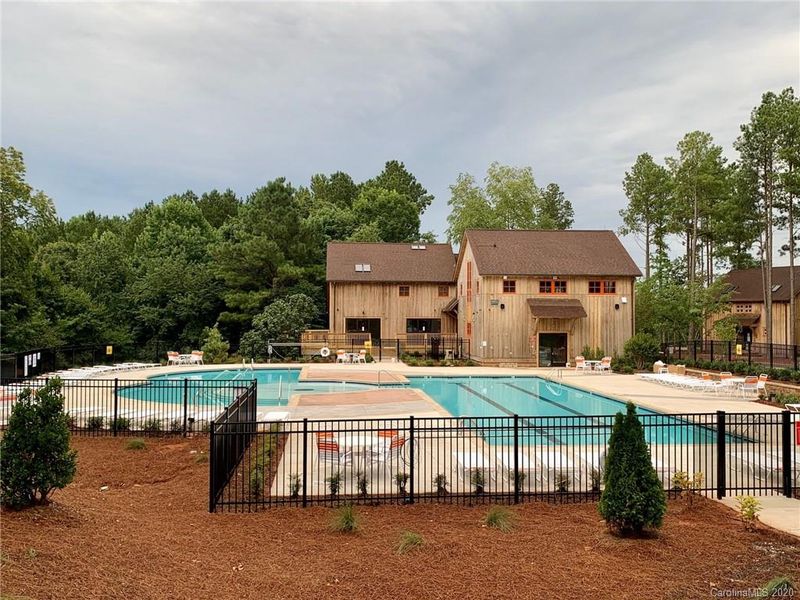 2024 Canova Dr #445, Mount Holly, NC 28120