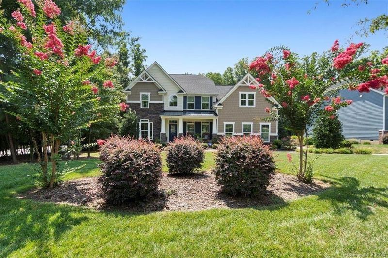 181 Ashmore Cir, Troutman, NC 28166