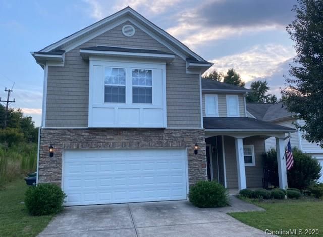 2111 Maple Tree Ct, Charlotte, NC 28214