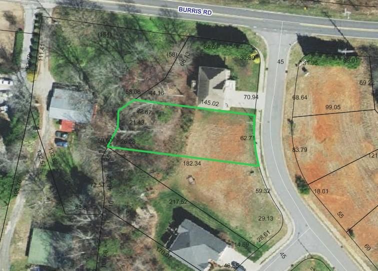 1669 Mayfair Dr, Conover, NC 28613