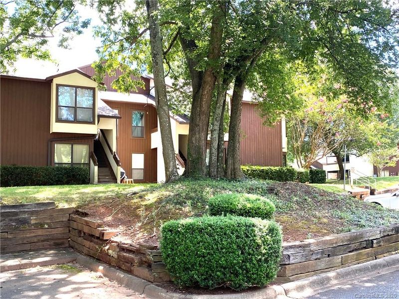 7216 Winery Ln, Charlotte, NC 28227