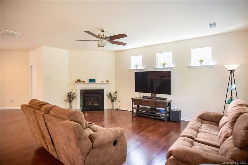 17112 Alydar Commons Ln, Charlotte, NC 28278