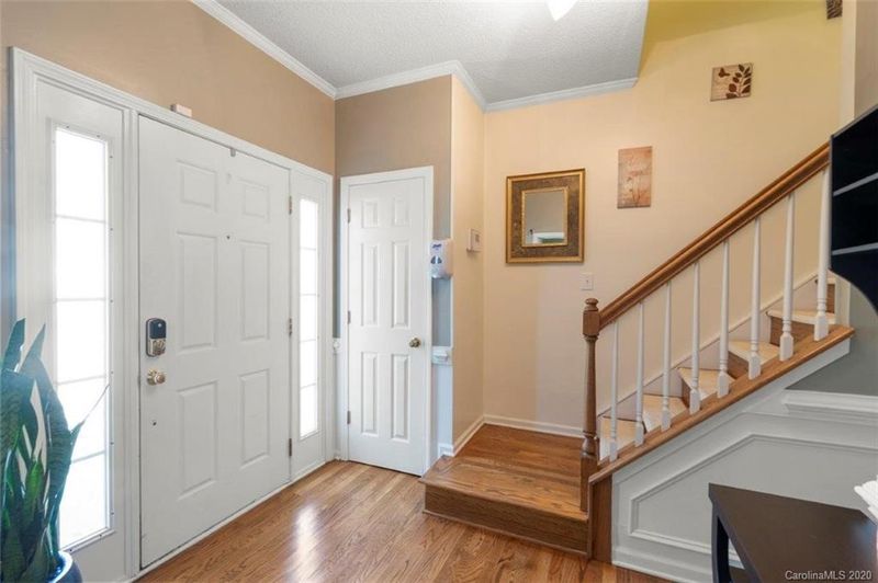 3607 Annandale Dr, Charlotte, NC 28269