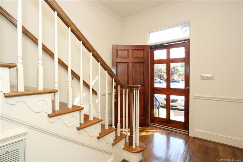 3501 Kylemore Ct, Charlotte, NC 28210