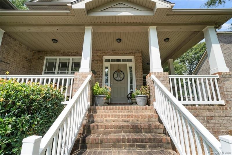 225 Edenshire Ct, Indian Trail, NC 28079