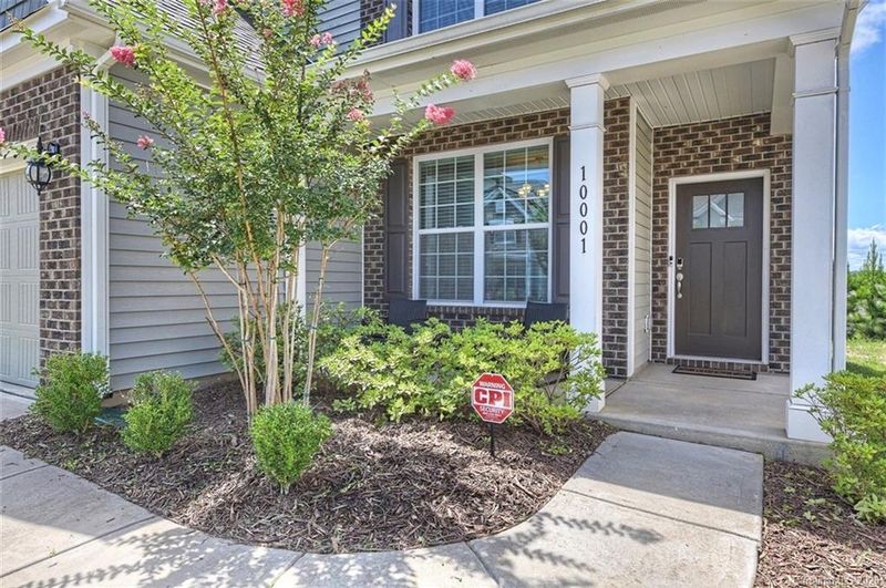 10001 Perth Moor Rd, Charlotte, NC 28278