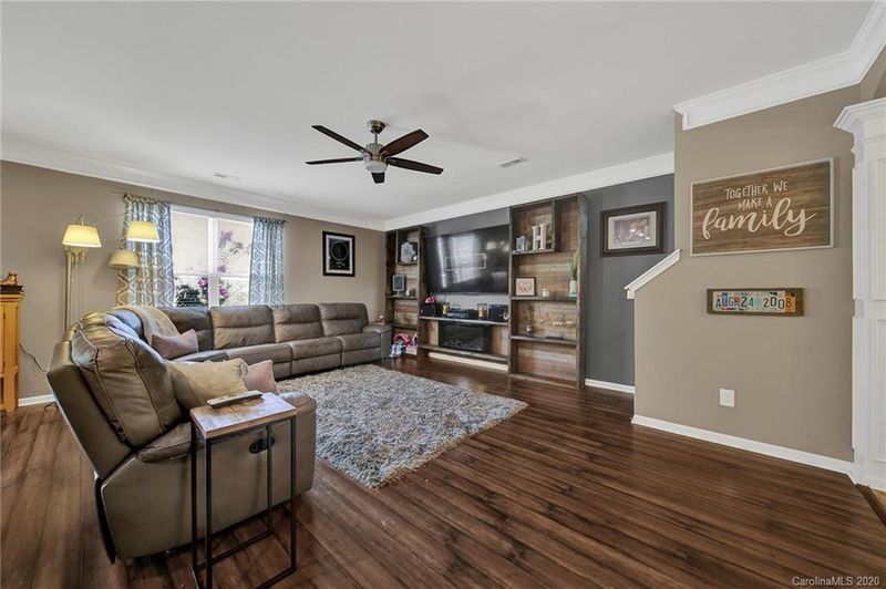 374 Anvil Draw Pl, Rock Hill, SC 29730