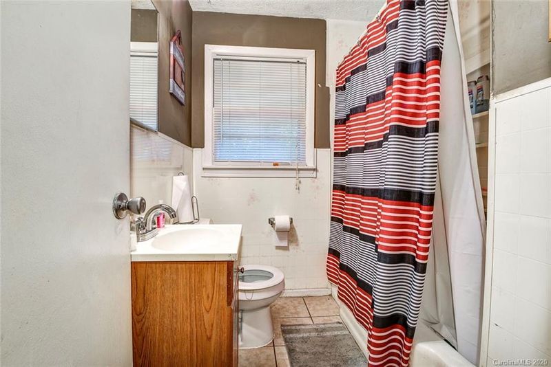 1837 Camp Greene St #32, Charlotte, NC 28208